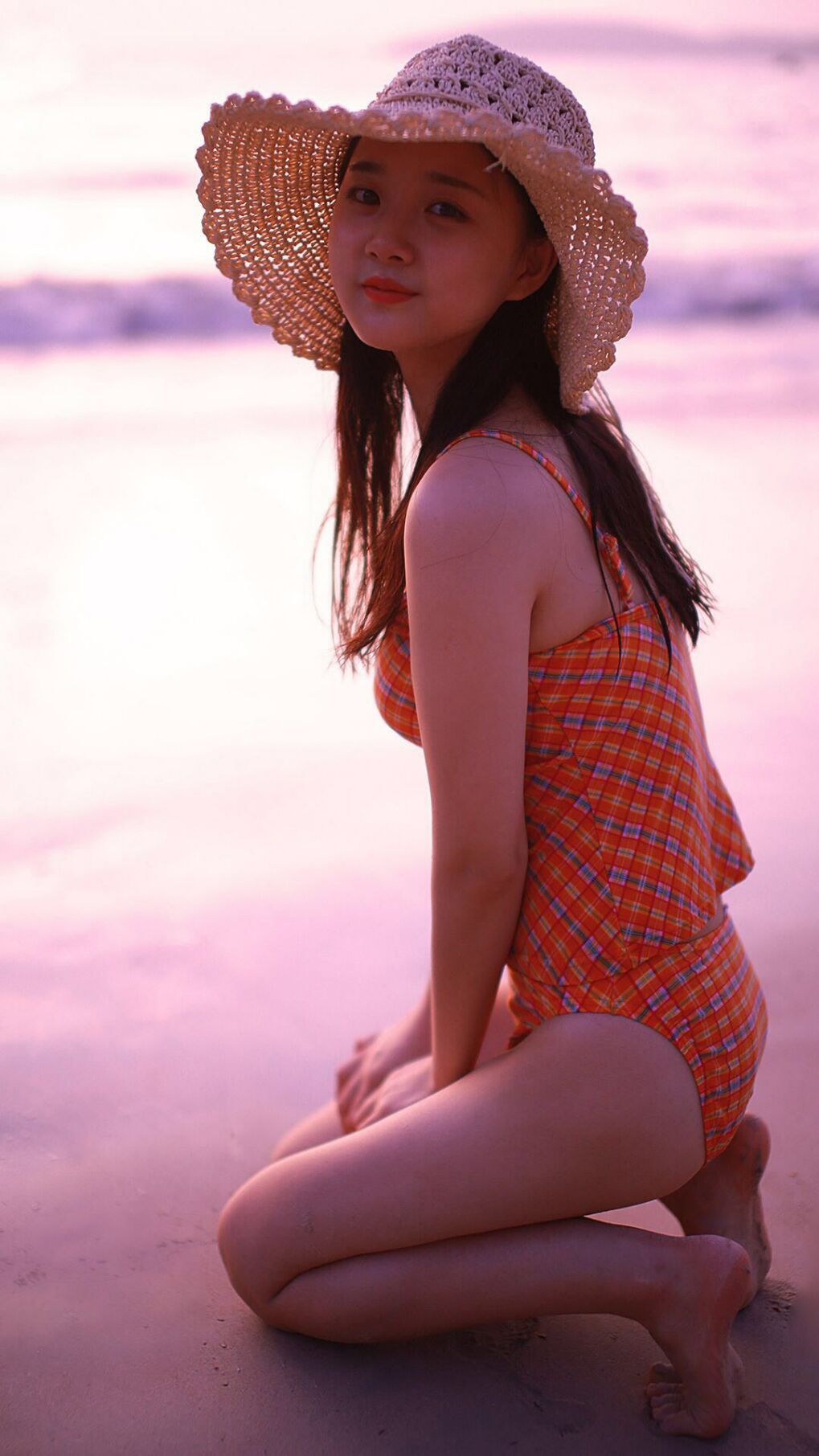 爵士勇猛表现,米切尔多次投中“全场最佳”三分!,爵士队米切尔伤势