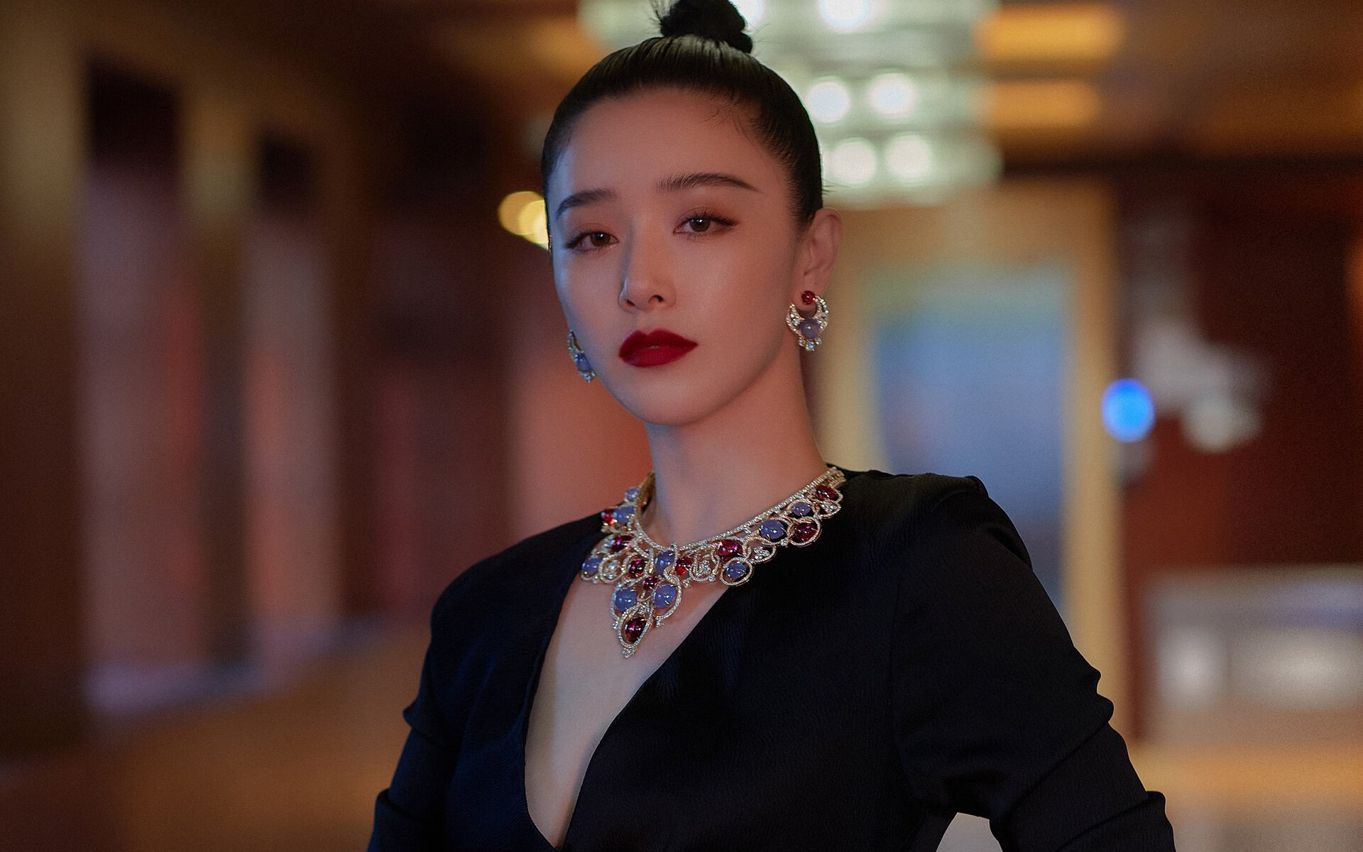 法兰克福豪取三分，继续领跑积分榜，法兰克福sausage